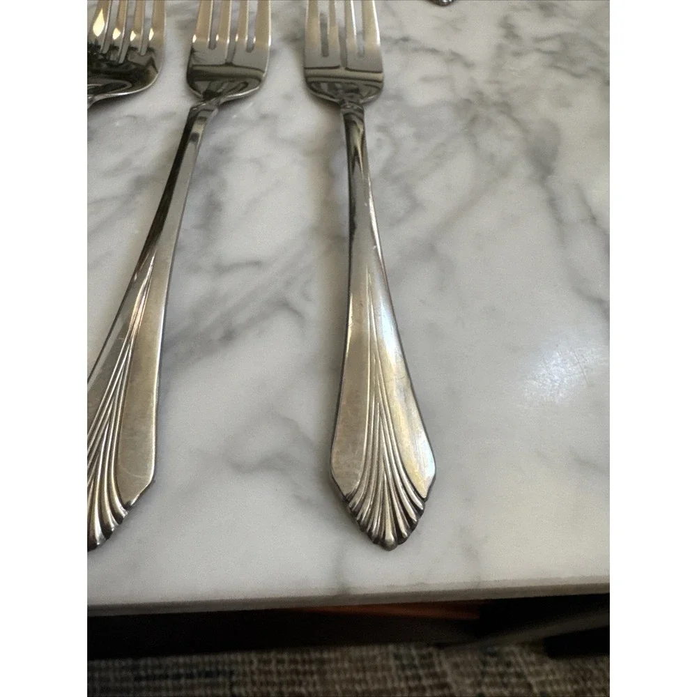 Claridge/Masterpiece Rogers Bros. Silverplate 45 Pieces Serving Pieces 8 Place S
